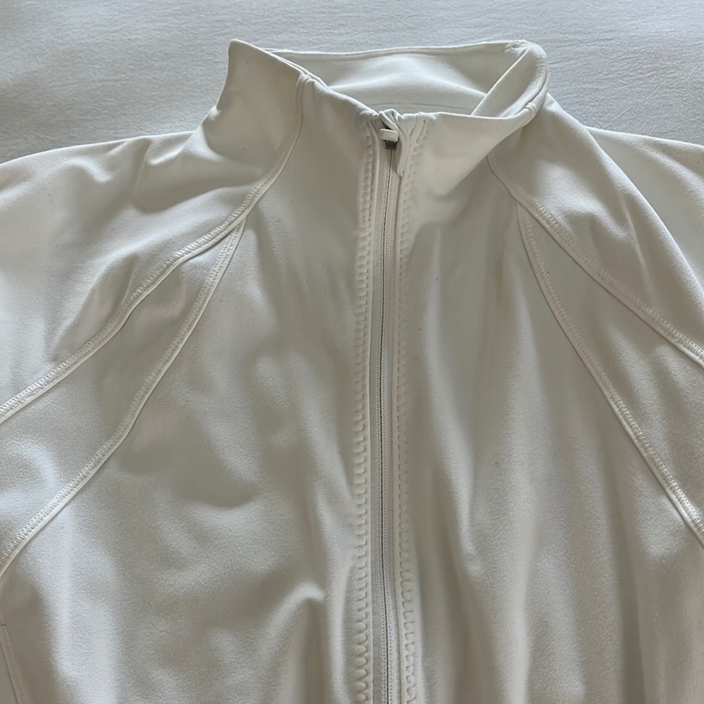 White 3/4 zip lululemon define jacket